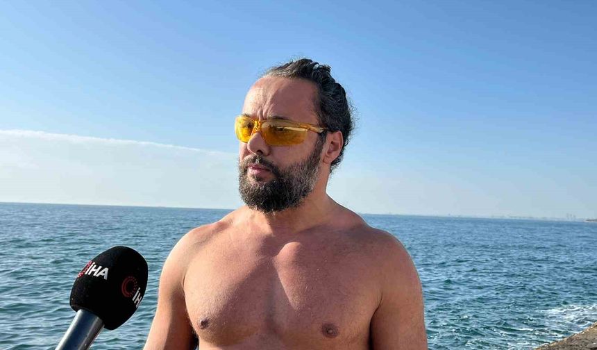 Kadıköy'de denizdeki dalgaların çarptığı 3 yüzücünün arkadaşı konuştu. 'Arkadaşlarımızın amacı denize girmek değildi'