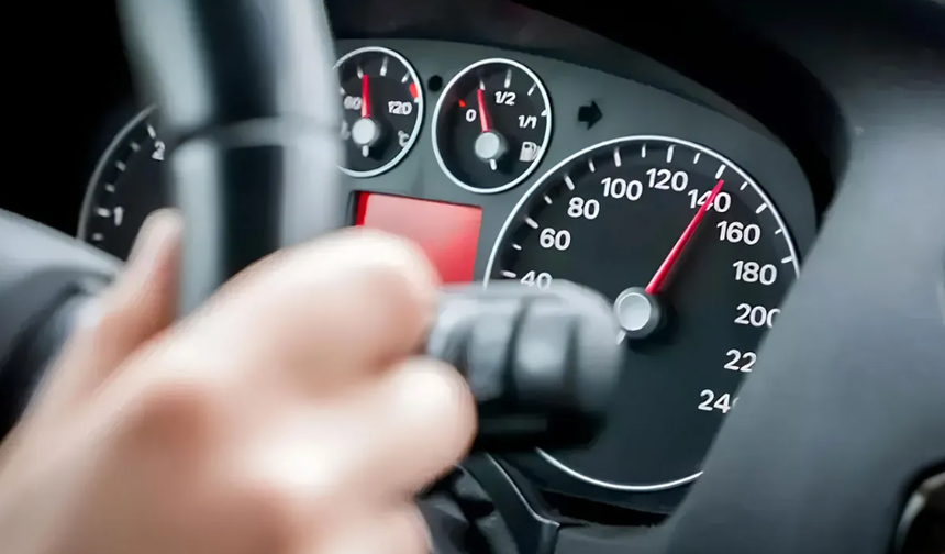 Küçük otomobillere 117 kilometre hız sınırı önerisi!