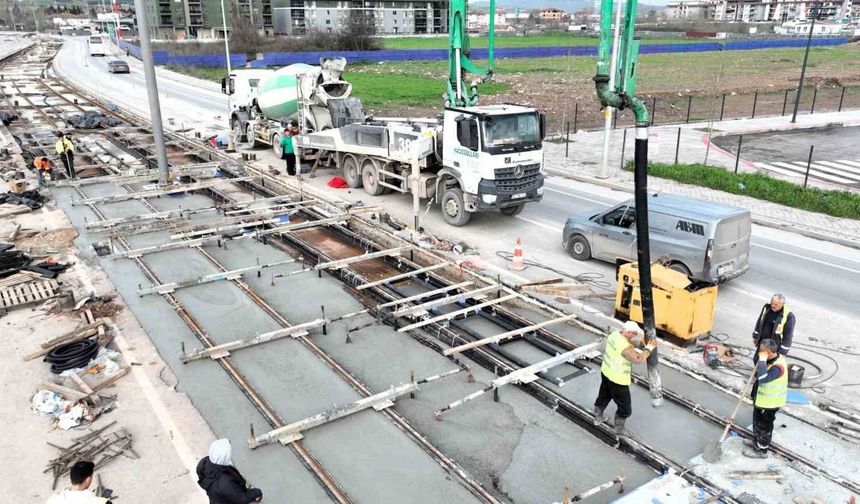 2025'te 19 milyon yolcu taşındı, raylar Kartepe'ye uzuyor