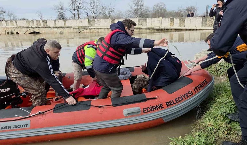 Eski Edirne Belediye Başkanı Hamdi Sedefçi botla bahçesinden tahliye edildi