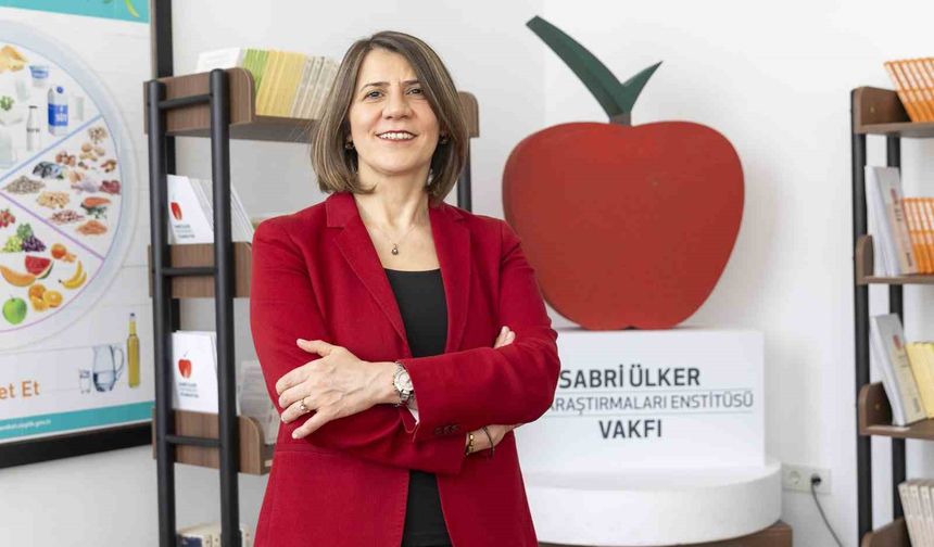 Sabri Ülker Vakfı'ndan, 'sahurda denge, iftarda ölçü' uyarısı