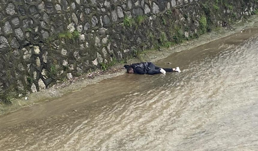 Bursa Yıldırım'da gizemli dereye düştü, kalp masajıyla hayata döndü