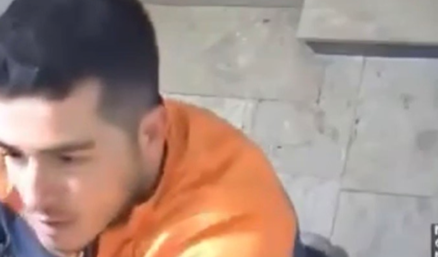 Bursa'daki kuryenin bayrak hassasiyeti yürekleri ısıttı