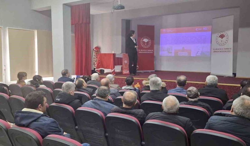 Bilecik'te üreticilere 'Bitki koruma ürünleri' ve 'Gıda hijyeni' eğitimi