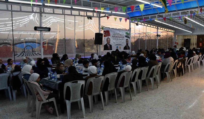 Kardeş şehir Şam'da iftar sofraları kuruldu