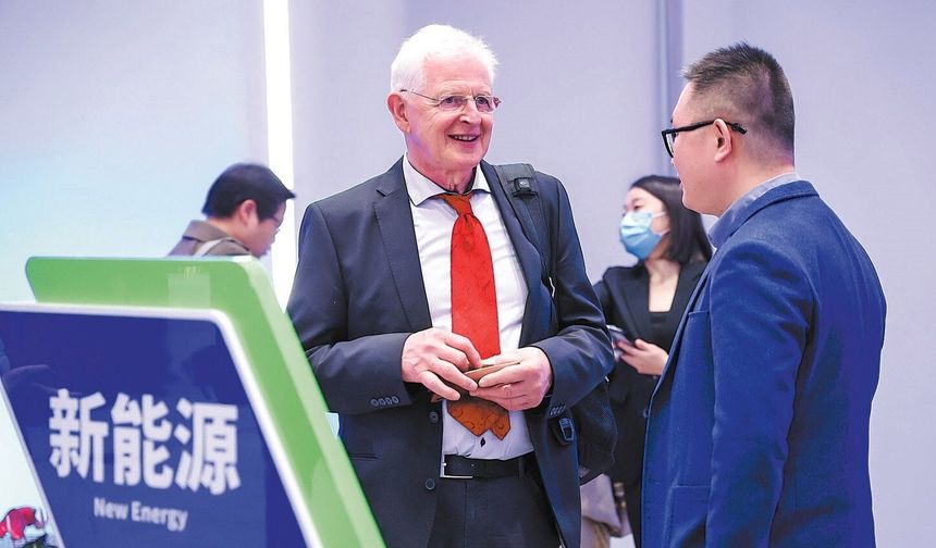 Pekin'in sanayi gelişimine ivme kazandıracak yeni projeler hayata geçiriliyor