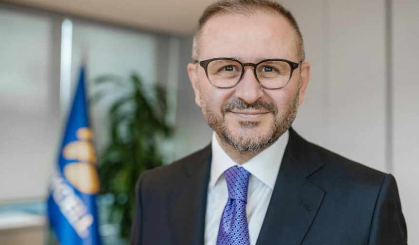 ''32 yıldır attığımız her adımla ülkemizin dijitalleşme serüvenine yön veriyoruz''