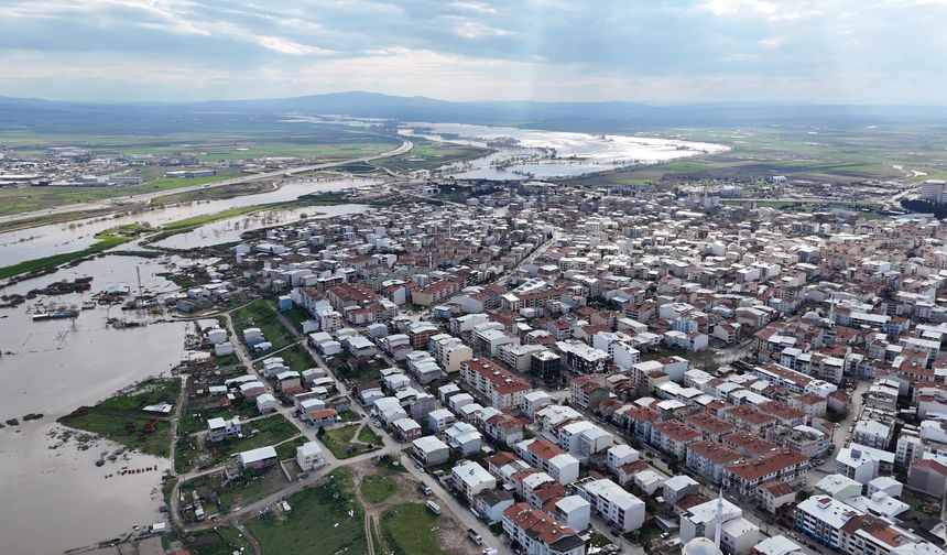 Bursa'nın sular altında kalan arazileri böyle görüntülendi