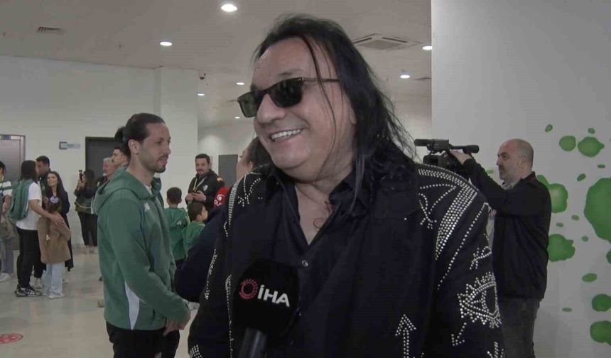 Bursaspor'a Gökhan Kırdar'dan özel beste sözü