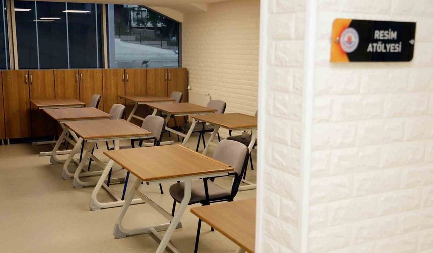 Kağıthane'de engelli bireyler için sanat eğitimi