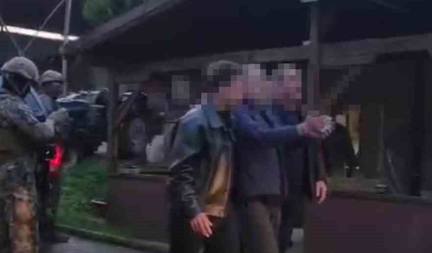 Müebbetlik firari saklandığı at çiftliğinde operasyonla yakalandı