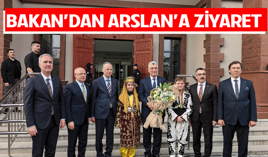 Ticaret Bakanı Bolat'tan İnegöl Kaymakam'ına ziyaret