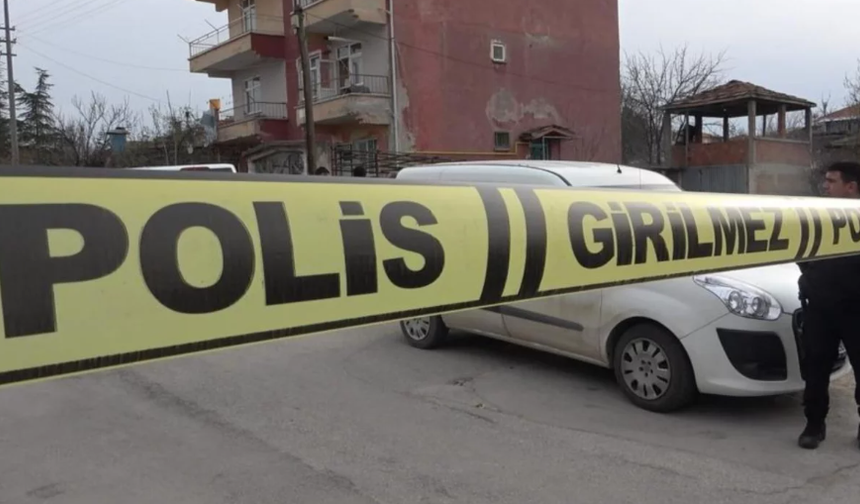 Kırıkkale'de iki kardeş bir oldu, babalarını bıçak ve baltayla öldürdü