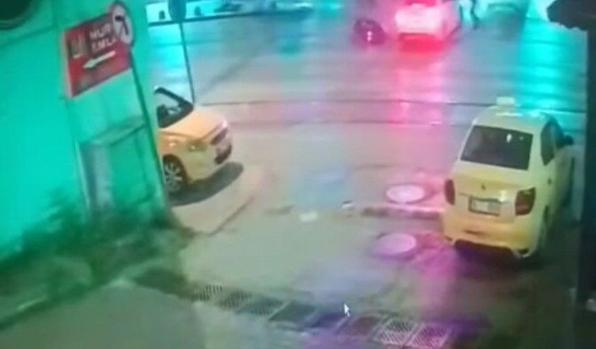Bursa Osmangazi'de hatalı dönüş kazaya neden oldu: 1 yaralı
