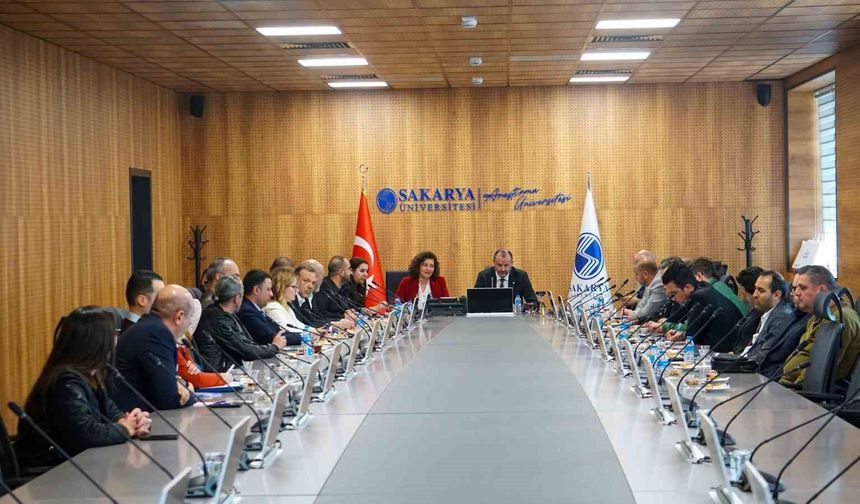 Akademi ve iş dünyası eğitimin geleceği için bir araya geldi