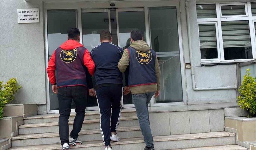Çanakkale'de farklı suçlardan aranan 11 şüpheli tutuklandı