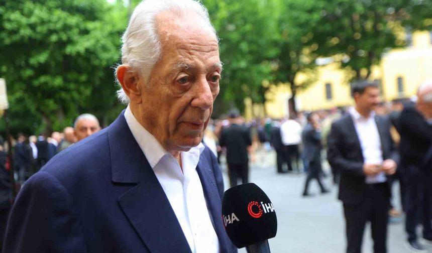 Faruk Süren: 'Dursun Özbek'e destek olmamız, yardımcı olmaya çalışmamız lazım'