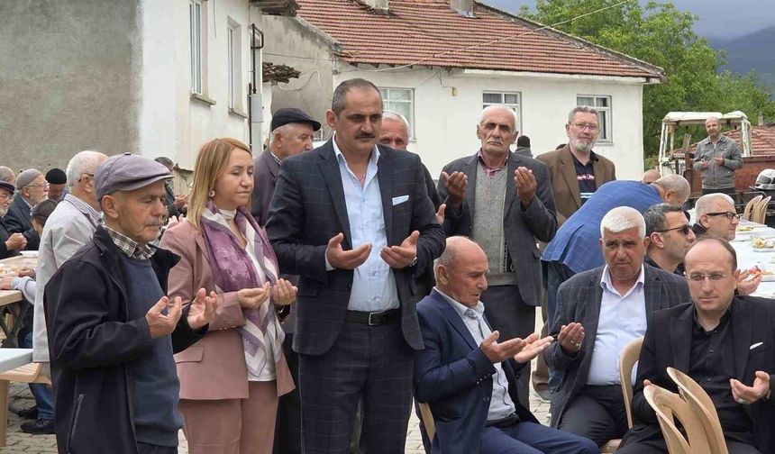 Pazaryeri'nde hıdrellez coşkusu bayram sevinciyle buluştu