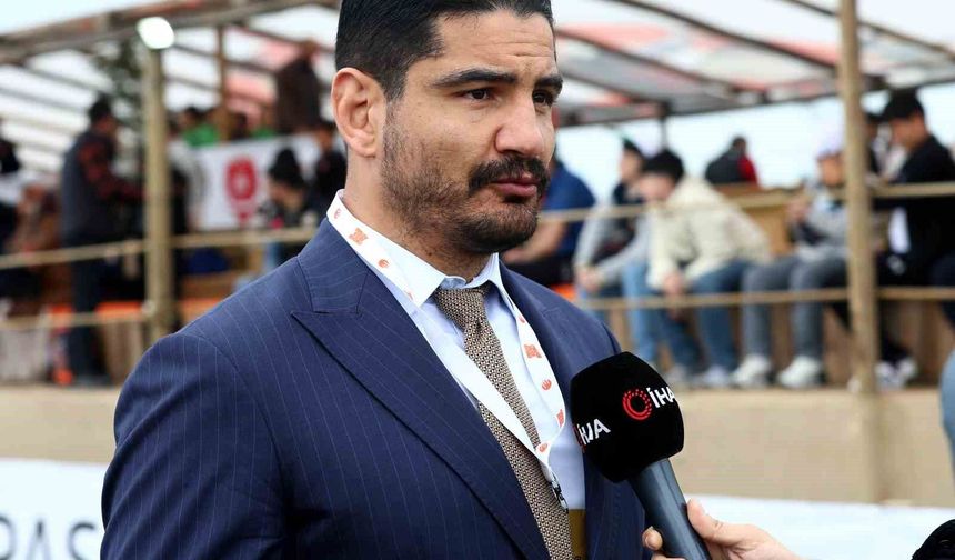 Taha Akgül: 'Etnospor'da Uluslararası Güreş Kupası'nı gelenekselleştireceğiz'