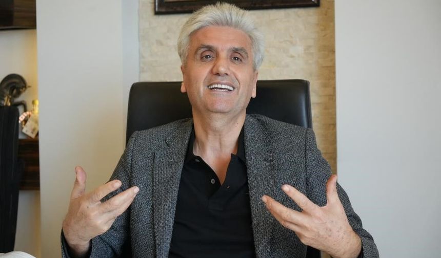 Ünlü estetik cerrah açıkladı: "Kepçe kulak ameliyatında 18 yaş beklenmemeli"