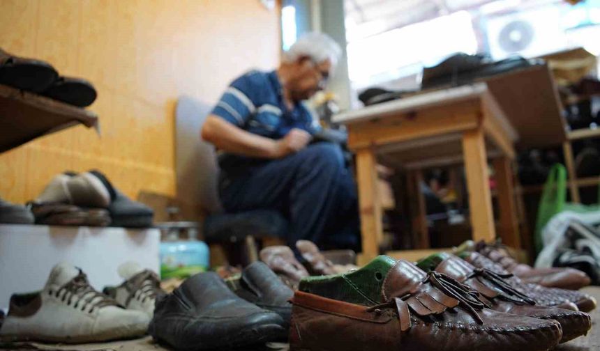 İlkokulu bitirdiği gün başladığı meslekte 69 yılı devirdi