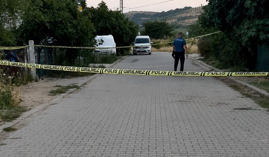Muratlı'da feci kaza: Kargo aracının çarptığı bir çocuk öldü, 1 çocuk ağır yaralı