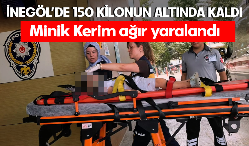Bursa İnegöl'de küçük çocuk demir kapının altında kaldı