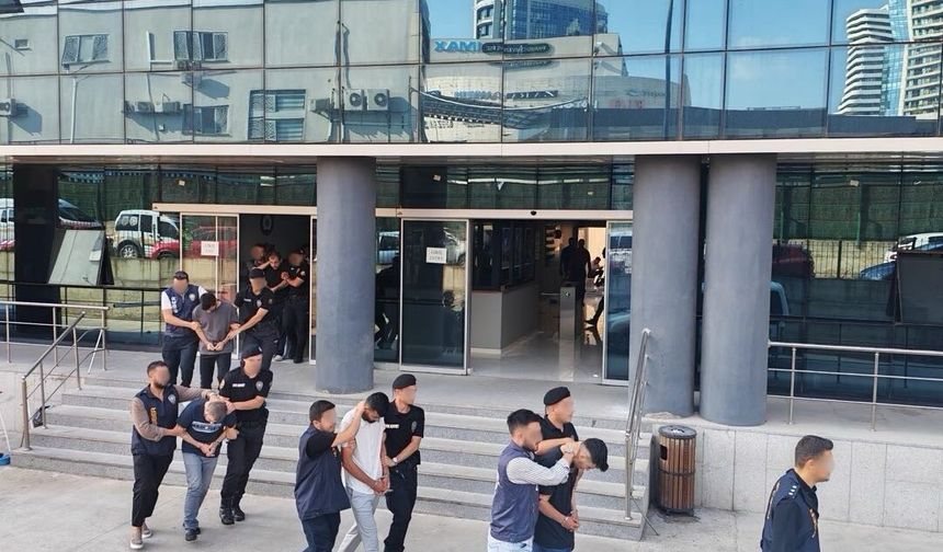 Bursa'da yatırım dolandırıcılığı operasyonu: 8 kişi tutuklandı