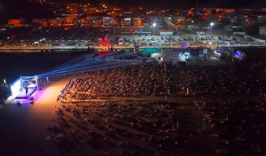 Bursa'da binlerce kişi meteor yağmuru için bir araya geldi