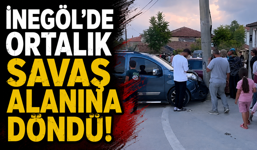 Bursa İnegöl'de hafif ticari araç ile otomobil çarpıştı