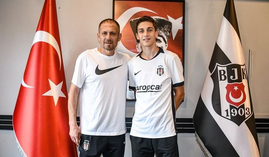 İnegöl Kafkasspor’un gururu!  Genç file bekçisi siyah-beyazlı formayı giydi