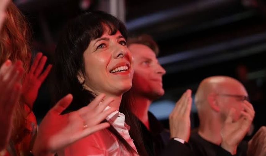 Berlin’deki eyalet seçimlerinin resmi olmayan sonuçlarına göre Sol Parti, birinci sırada