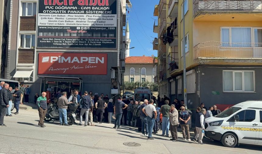 Bursa'da evlerinde ölü bulunan çiftin c*nayete kurban gittiği üzerinde duruluyor! 1 kişi yakalandı