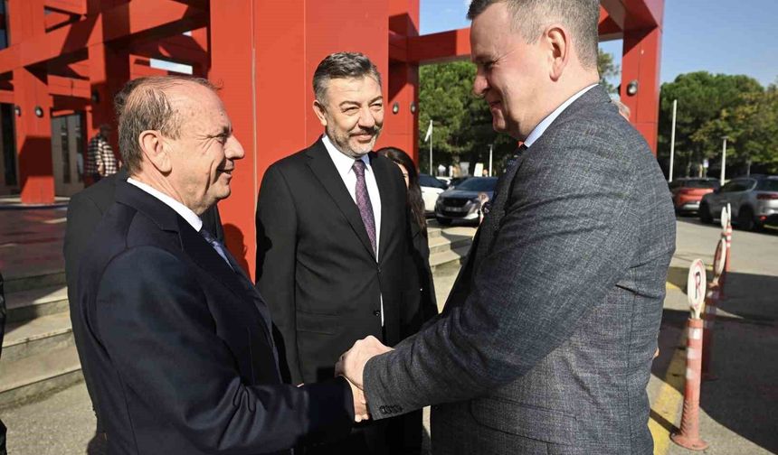 ABD İstanbul Başkonsolosu Michael Lally, BTSO'yu ziyaret etti