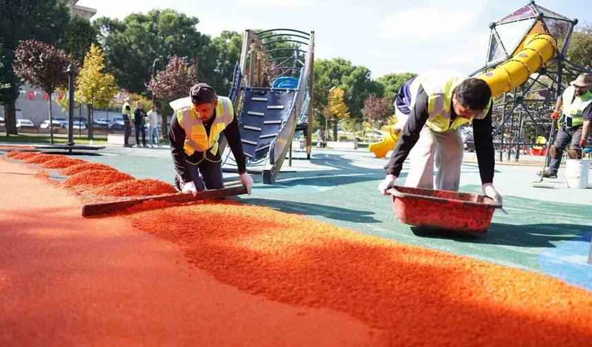 Yıldırım'da parklara kış bakımı