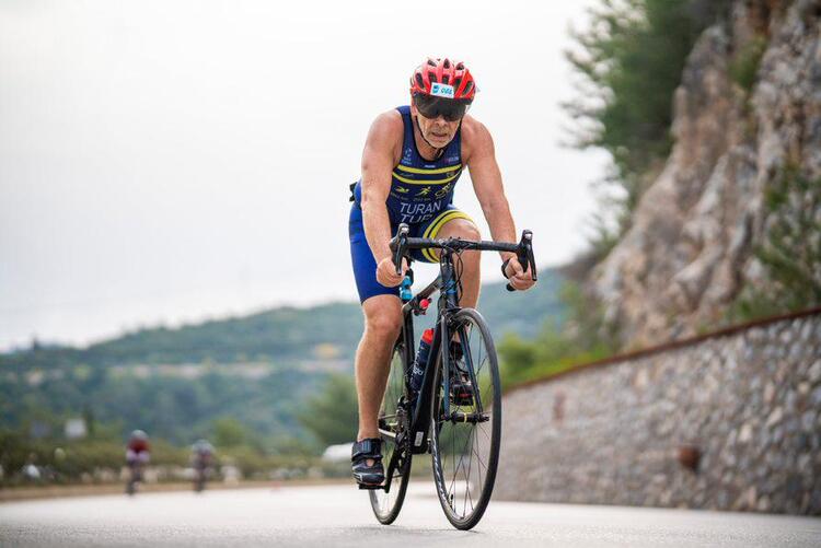 64e31a1a470a9b04683b1869