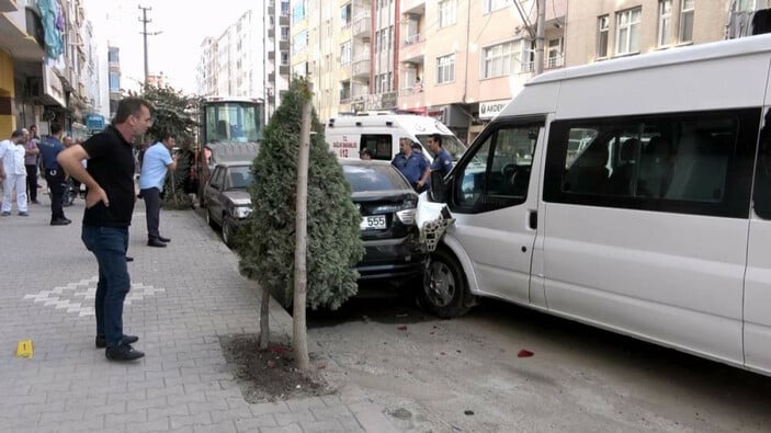 samsunda-servisciler-okulun-ilk-gunu-silahli-catismaya-girdi_ec0b0171__w1200xh675