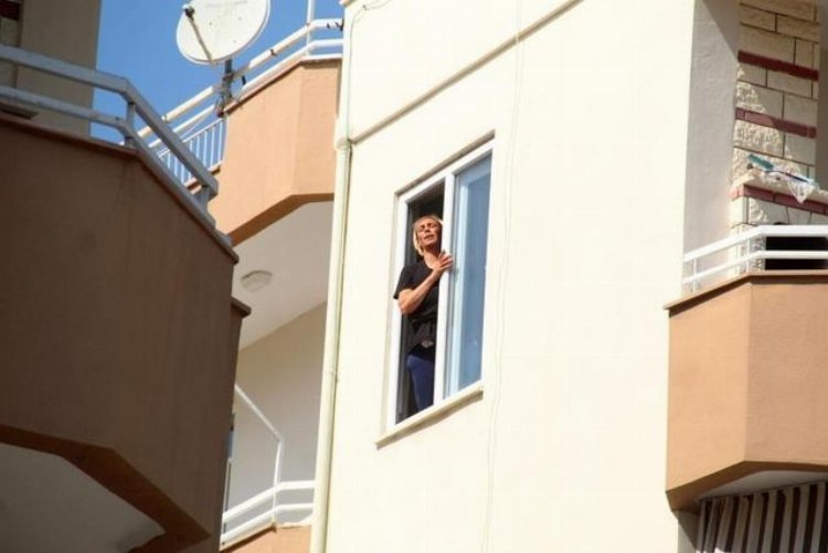 640xauto-83-1696608125-100