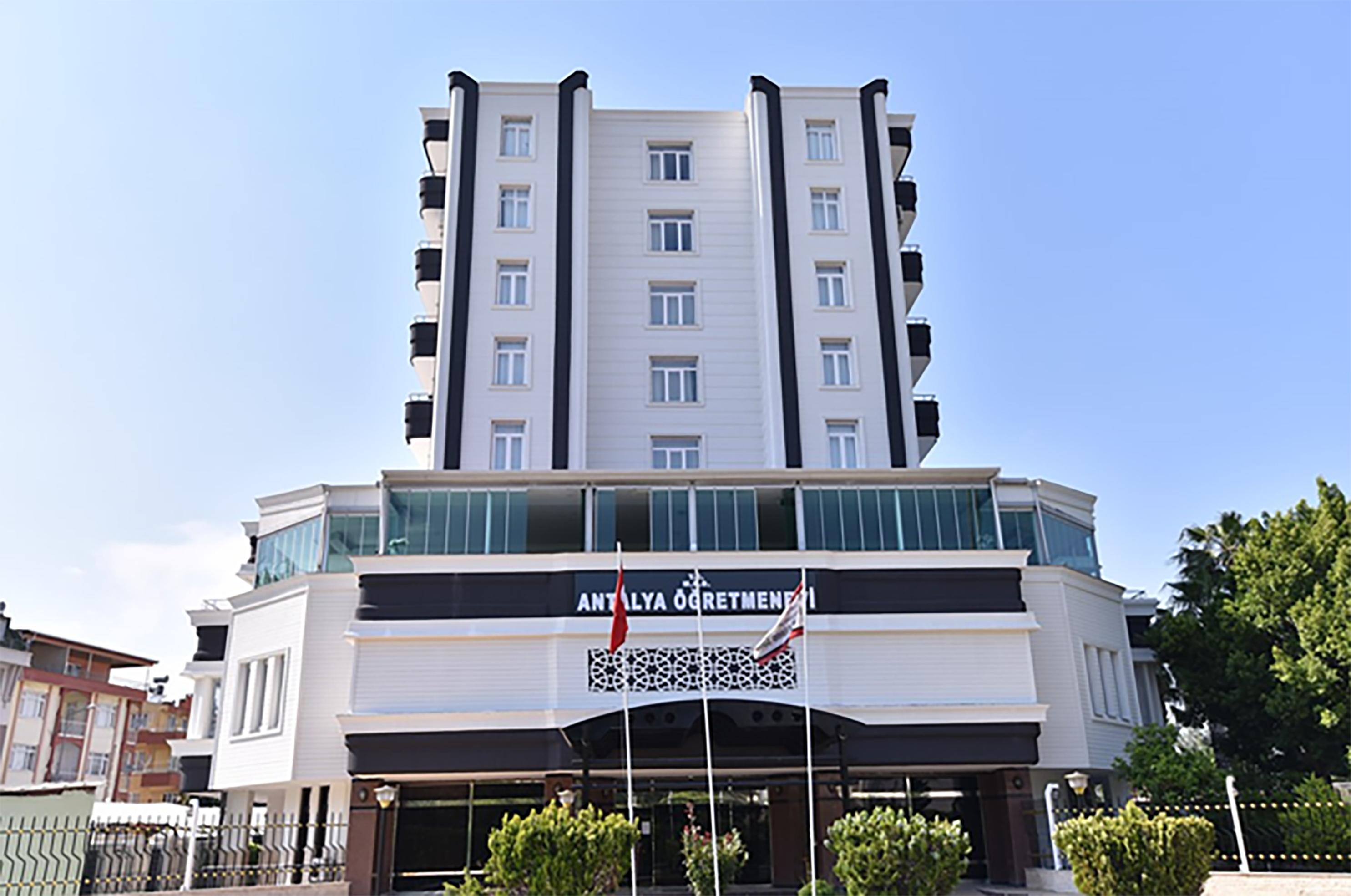 Antalya Öğretmenevi̇1