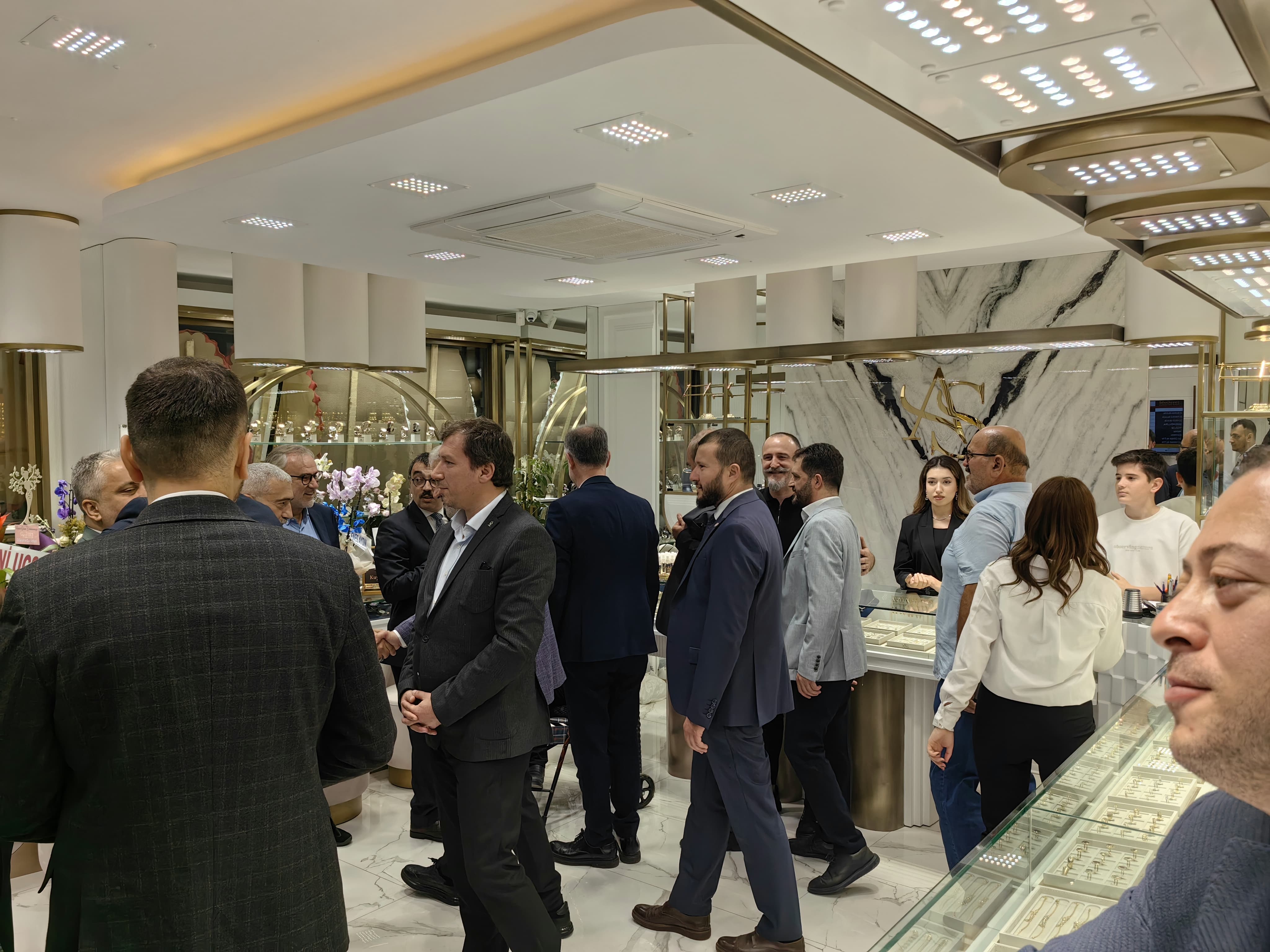 Whatsapp Image 2024 05 10 At 16.18.09Cxv