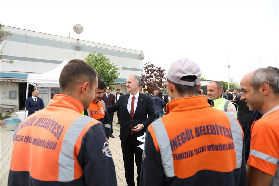 12572 Tum Calisanlarimiza Emek Ve Gayretleri Icin Tesekkur Ediyorum Ca5Ac335 Cf4D 4B36 A00C 99Ff39706F2B-1