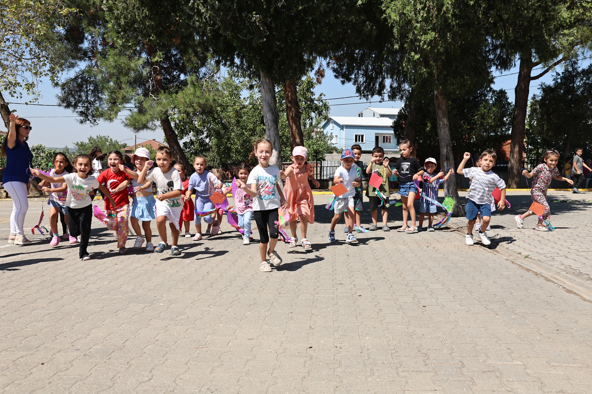Yaz Etki̇nli̇kleri̇ (4)