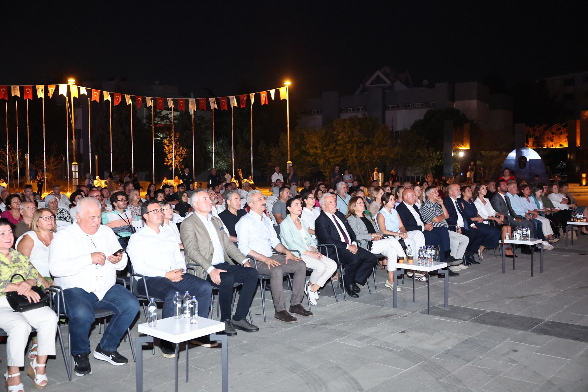Bariş Günü (4)