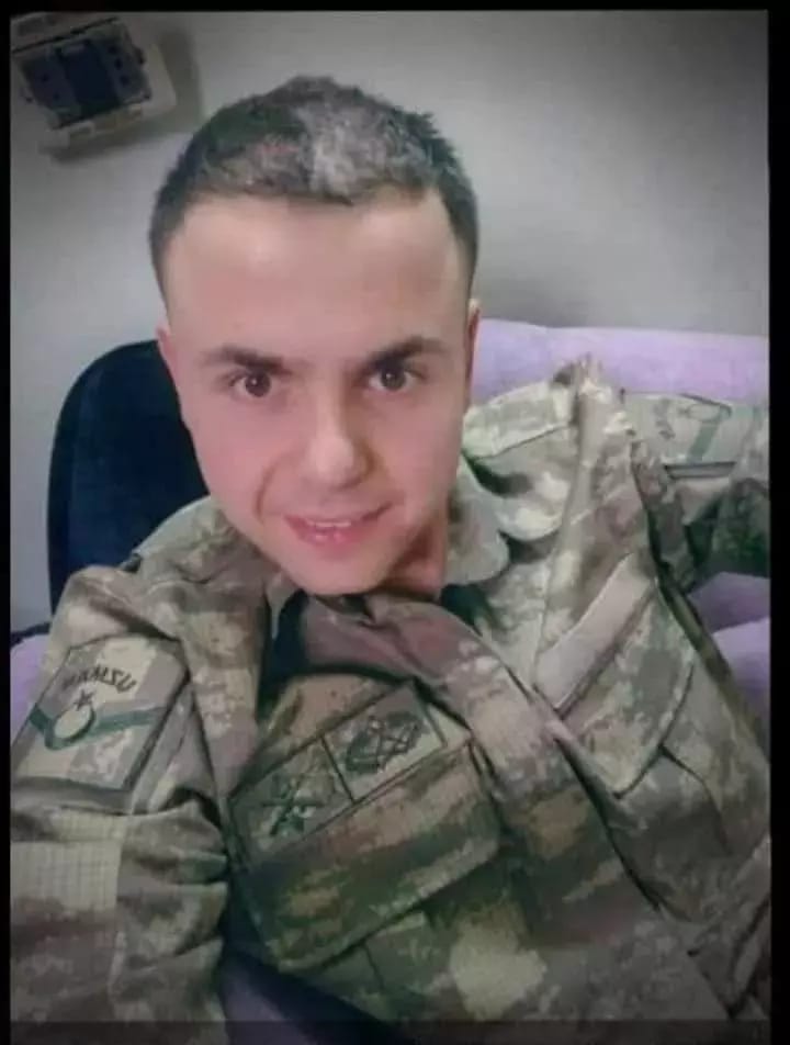 E8Bde87D 2Bda 481B A40D 010F80C124Ba