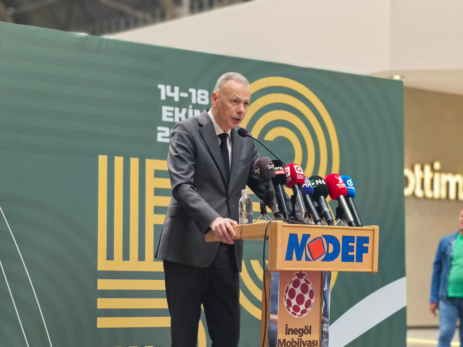 Whatsapp Image 2025 10 14 At 15.18.04