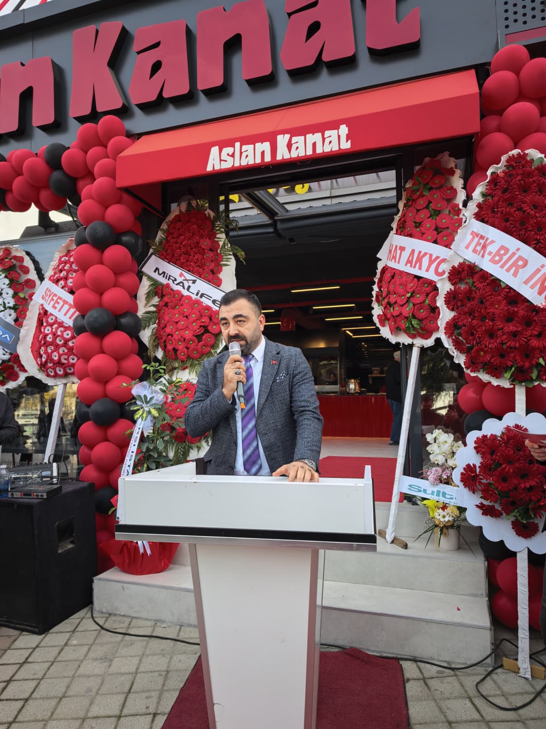 21697B50 F57A 4551 Bea8 2A1B943Edd22