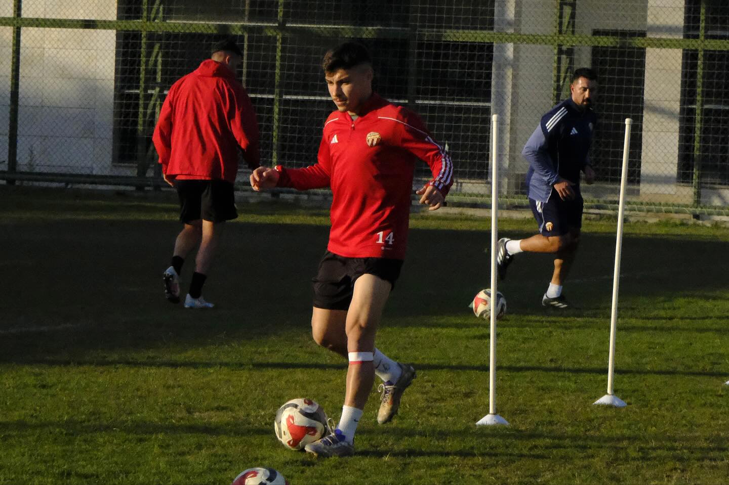 582013407 18551666575024973 5456551568813365034 N