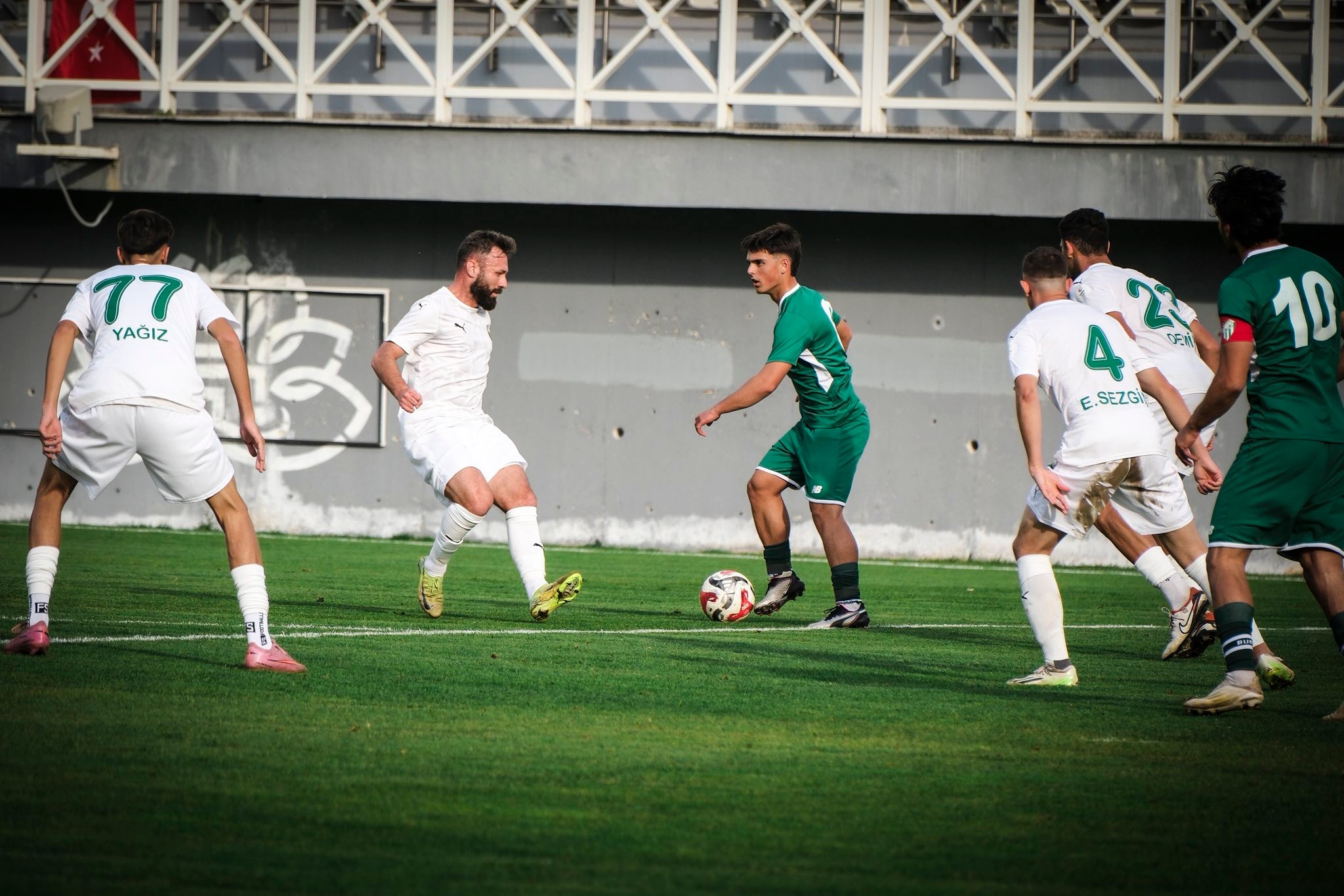 586336521 1406591967494545 1056454323316191773 N