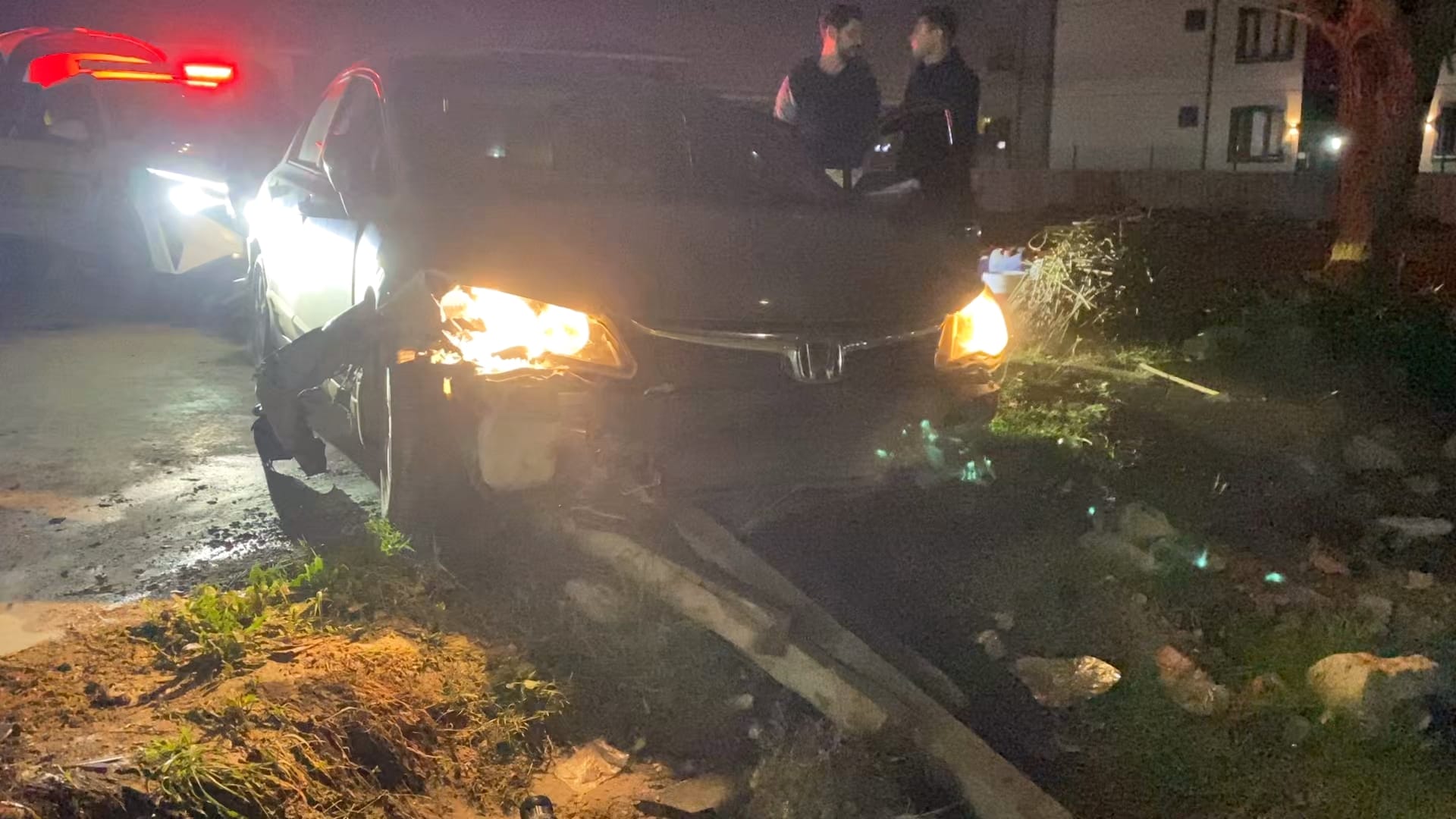 93A9B301 2B59 48Db Bc1C D6635Bbc3755