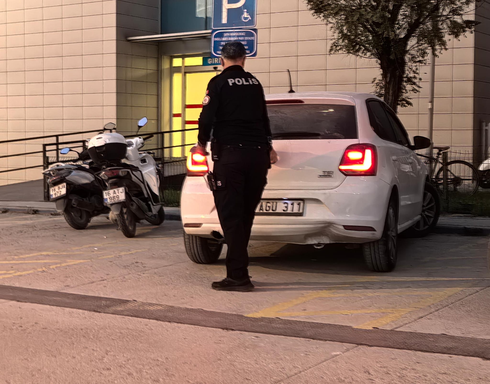 A6B15D26 27B4 4051 954C 1Ea2641E4785